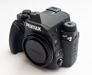 Kamera_Pentax_KP_1.jpg