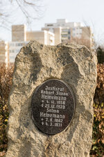 20210220_LG_5D4_028c_Am-Neuen-Felde_Juedischer-Friedhof_Grabstein-forum.jpg