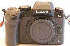 Lumix G70red-5.jpg
