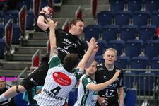 comp_TSV Hannover Burgdorf vs THW Kiel-0233.jpg