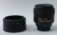 Nikkor85_3.jpg