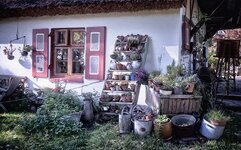 Ndungu_haus-z-diw.jpg Ndungu_haus-z-diw.jpg