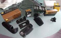 D850 Batteriegriff und Akkus-7499-28. Mai 2022.jpg