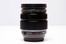 Zuiko_12-40_01.jpg