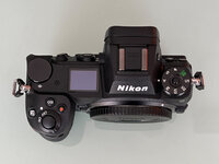 Nikon ZZ II oben.jpg