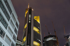 DSC09353-full.jpg