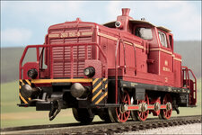 redtrain-119-03-23-12-16-5Ds-032.jpg