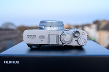 DSC_2443-2.jpg DSC_2443-2.jpg