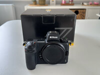 Nikon Z6 II groß front klein.jpg