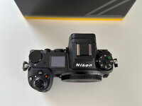 Nikon Z6 II oben klein.jpg