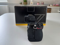 Nikon Z6 II seite klein.jpg