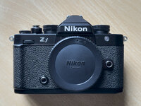 Nikon_Zf-0002.jpg