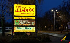 PXL_20241108 Netto-Schild Wolgaster 2024.jpg