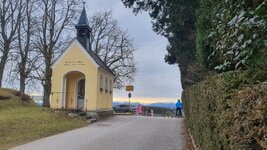 Note10Plus_Kapelle1.jpg