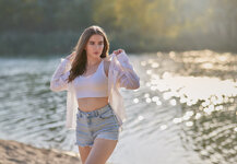 R5B_4437 fb MOSS+Light70.jpg