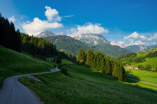 XT104365.jpg