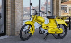 PXL_20250211 Gelbes Moped Motorrad 2025 1920.jpg