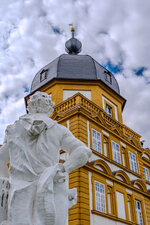 2025-08-24 12-59-38 Schloss Seehof.jpg