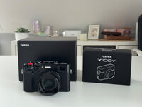 Fuji X100VI front komplett.jpg