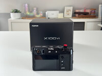 Fuji X100VI Rückseite.jpg