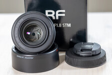Canon EOS RF50-01.jpg