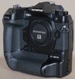 E-M1X_c.jpg