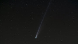 52 Minuten_Komet und Sterne.jpg