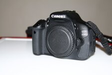Canon_600D_front.JPG