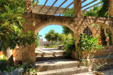 HDR-1.jpg