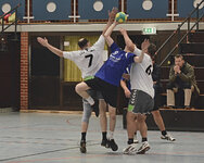 Handball tut weh.jpg