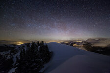 ah-2013-1-323.jpg ah-2013-1-323.jpg