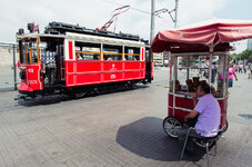 IMGP4915TAKSIM_istanbul.jpg