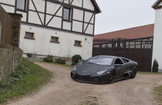 lambo2.jpg
