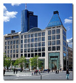 DSRL-01357s-copyright-Louis.jpg