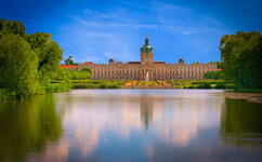 Schloss Charlottenburg 8317   -.jpg