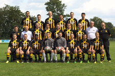 Mannschaftsfoto Erste-2-web-1.jpg