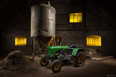tractor1.jpg