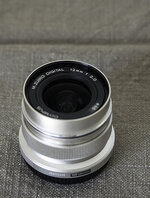 olympus_12mm_02.jpg