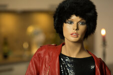 © now68 135L f2.8.jpg