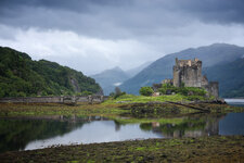 Eilean Donan Castle.jpg