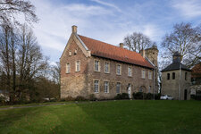 P1000867-1.jpg