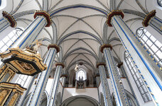 IMG_0672_DSLR.jpg