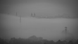 Ladenburg im Nebel von der Schriesheim Strahlenburg.jpg