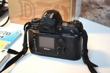 Nikon_5.jpg