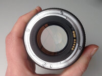 85mm-2.jpg