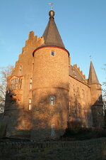 Wasserburg Konradsheim_2.jpg