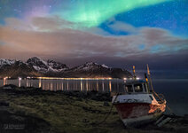 AUST2130.jpg AUST2130.jpg