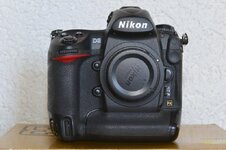 Nikon 049.jpg