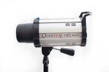 Quantuum Fomex HD 400 Studioblitz 01.jpg