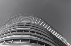 Bürohaus 4-5743.jpg